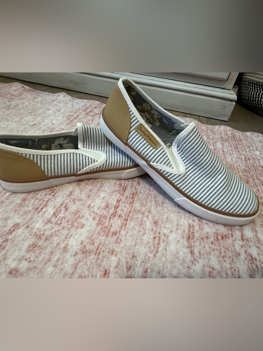 Women's Slip-On Striped Flats in White Blue and Tan